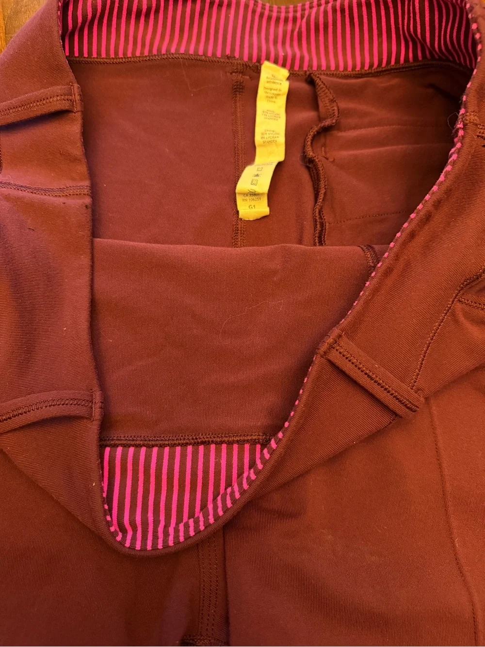 lululemon On The Fly 7/8 Pant - Dark Adobe - Size 8